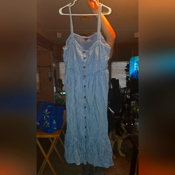 torrid Dresses & Skirts - Torrid Light Blue Button-Front Maxi Dress Size 3 Plus Size New (Wrinkly)
